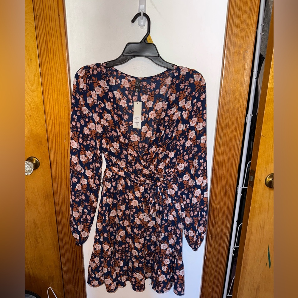 Floral Long Sleeve Dress - New with Tags!